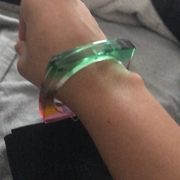 Chane bracelet - Picture 3 of 3